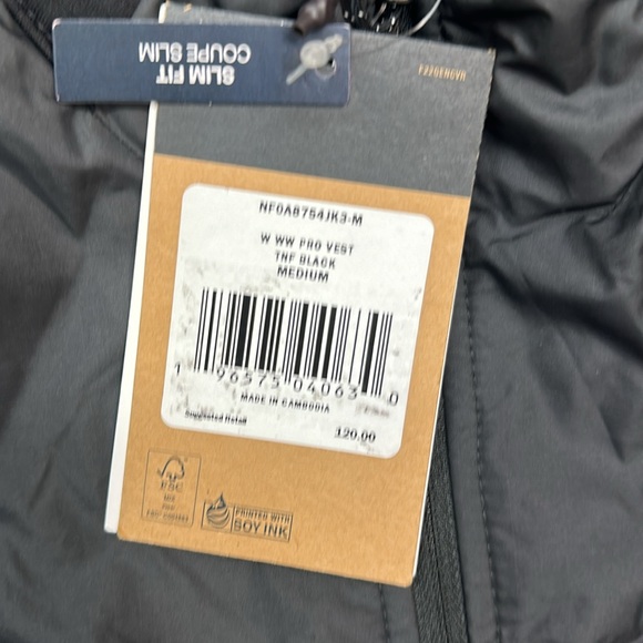 The North Face 
Winter Warm Pro Insulated Vest - Women's medium - Picture 6 of 9